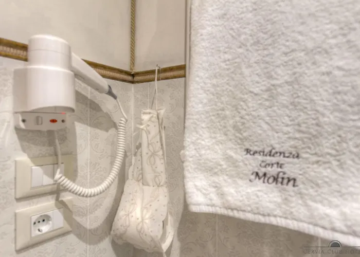 Residenza Corte Molin بيت ضيافة 3*